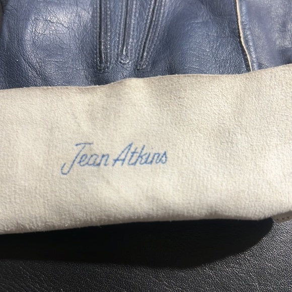Vintage leather gloves, “Jean Atkins” navy lamb skin - Picture 5 of 7